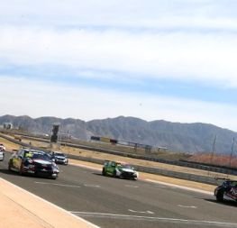 Pernía y Pezzini fueron los ganadores del TCR en su paso por San Juan